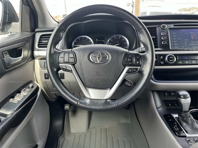 used 2017 Toyota Highlander car, priced at $22,991