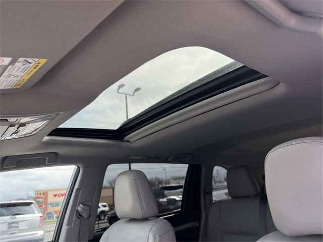 used 2017 Toyota Highlander car, priced at $22,991