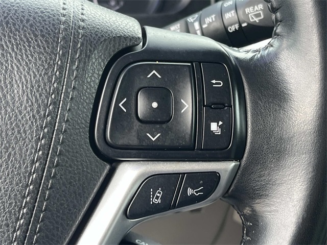 used 2017 Toyota Highlander car, priced at $22,991
