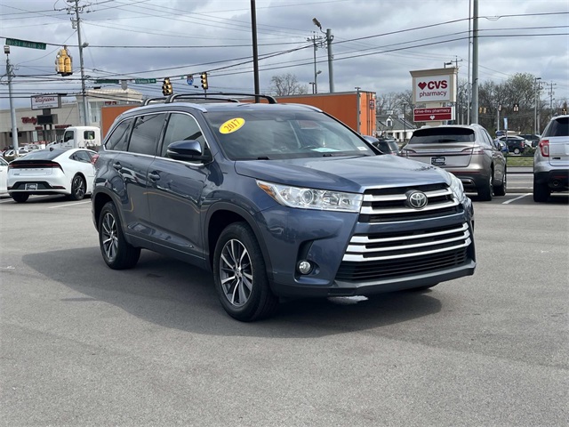 used 2017 Toyota Highlander car, priced at $22,991
