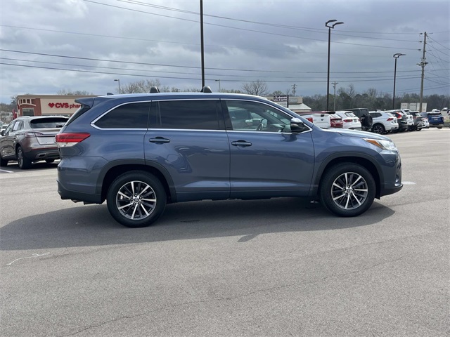 used 2017 Toyota Highlander car, priced at $22,991