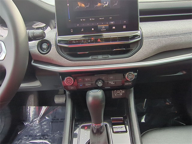 used 2024 Jeep Compass car, priced at $18,911