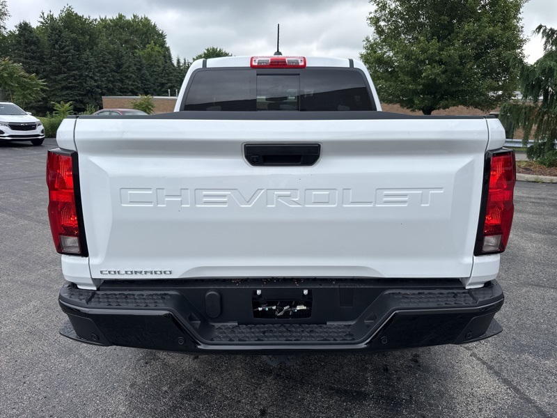 2025 Chevrolet Colorado Work Truck photo 4