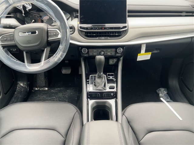 new 2026 Jeep Compass car, priced at $33,924