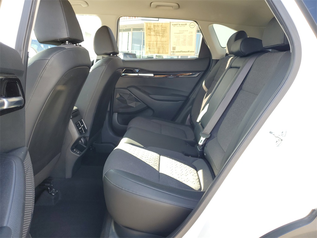 Used 2024 Kia Seltos SUV