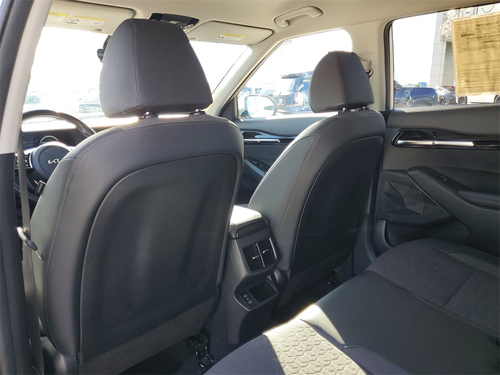 Used 2024 Kia Seltos SUV