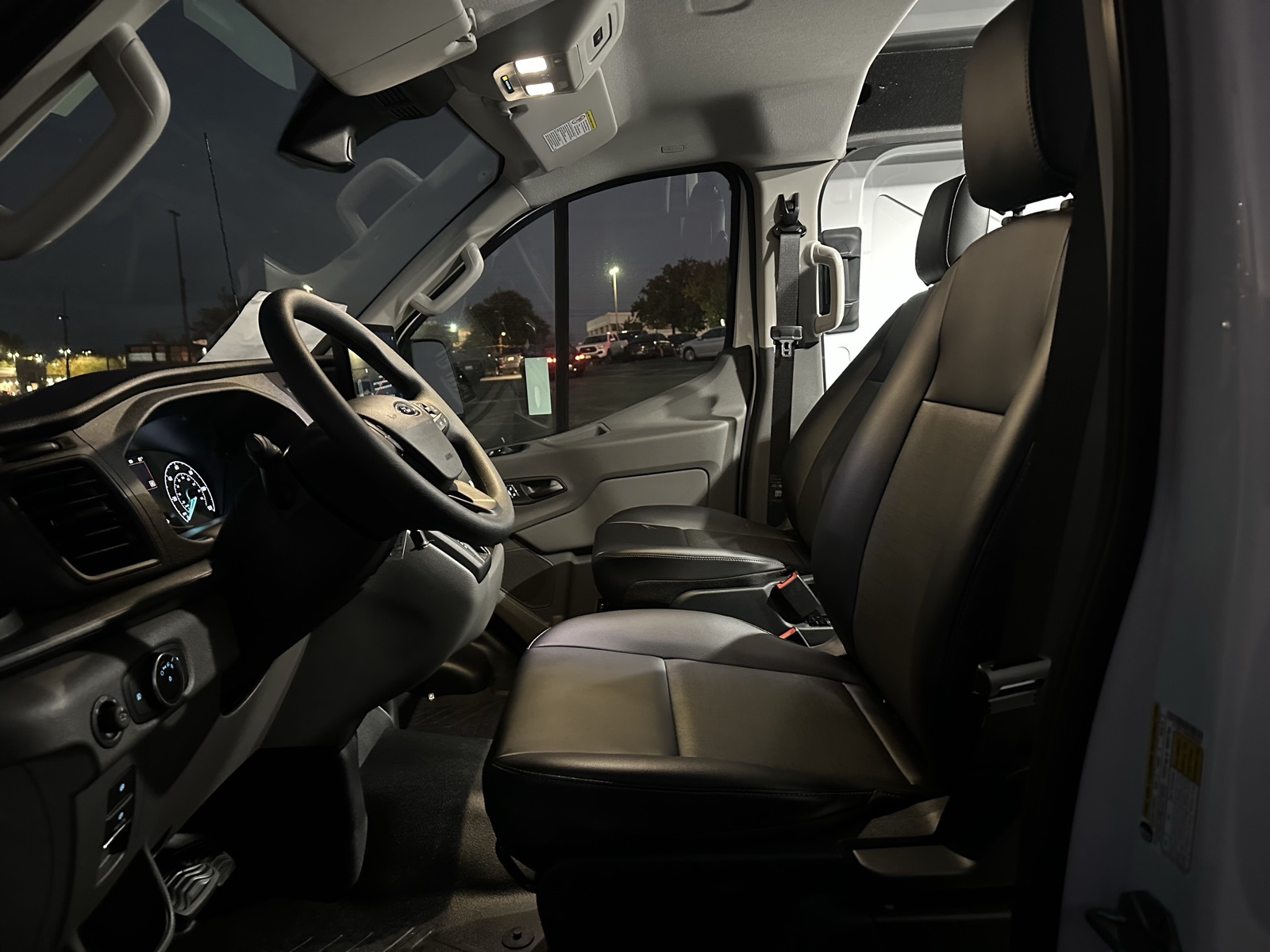 2024 Ford Transit Cargo Van photo 3
