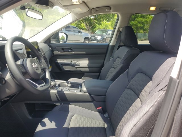 2025 Gun Met Nissan Pathfinder S FWD SUV