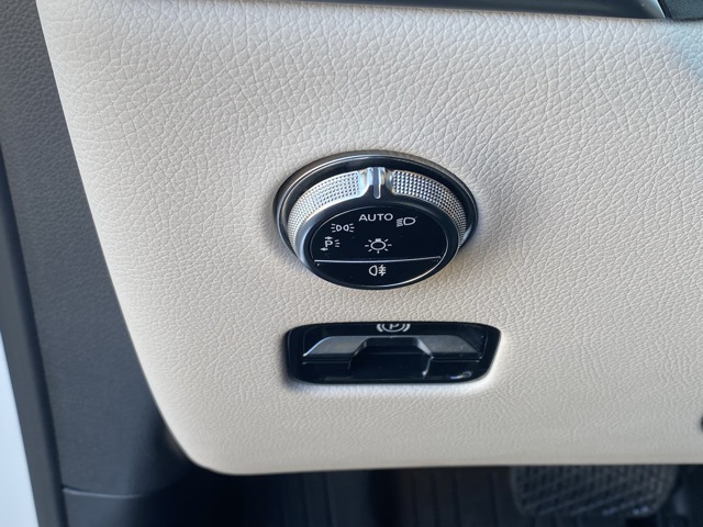 used 2025 Mercedes-Benz GLC car, priced at $47,900