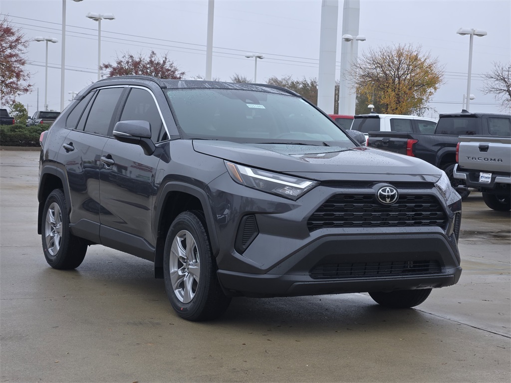 2025 Toyota RAV4 photo 2