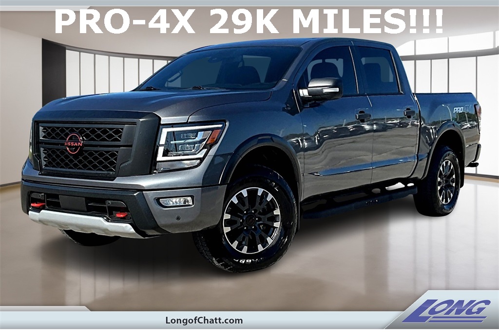 2024 Nissan Titan 