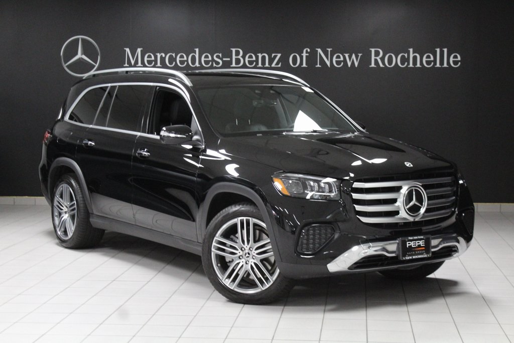 2025 Mercedes-Benz GLS Base's photo