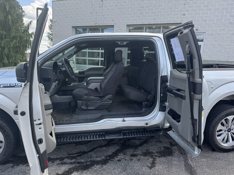 2018 Ford F-150 XL photo 18