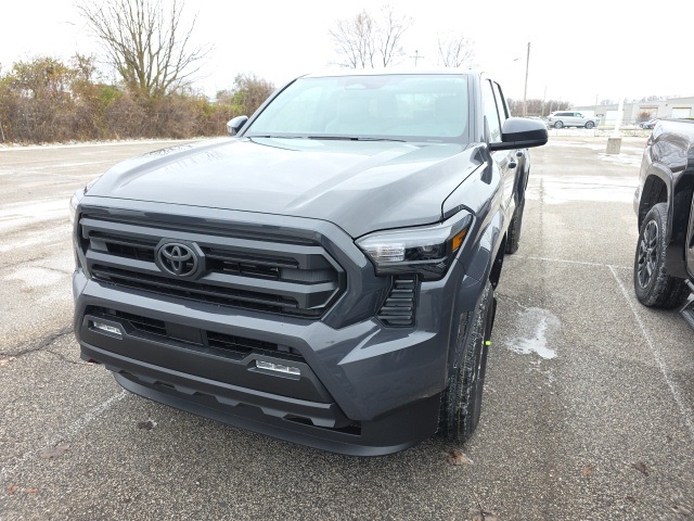 2026 Toyota Tacoma SR5's photo