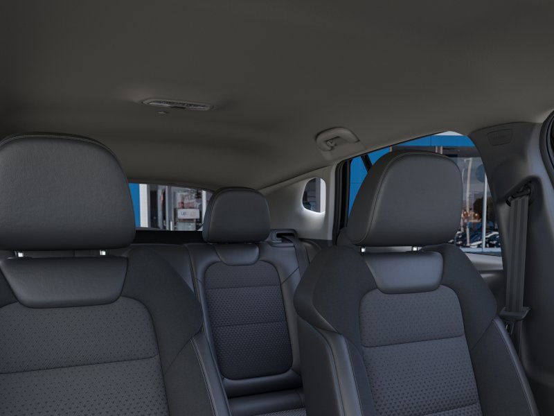 2025 Chevrolet Trax LT SUV FWD 24