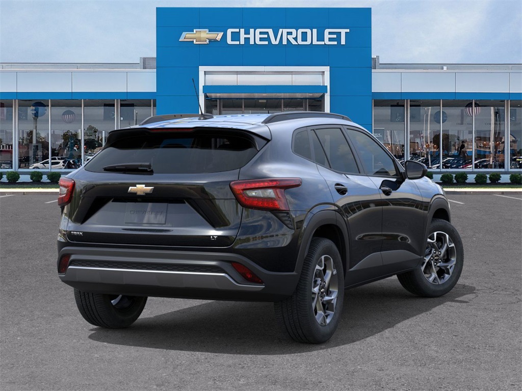 2025 Chevrolet Trax LT SUV FWD 4