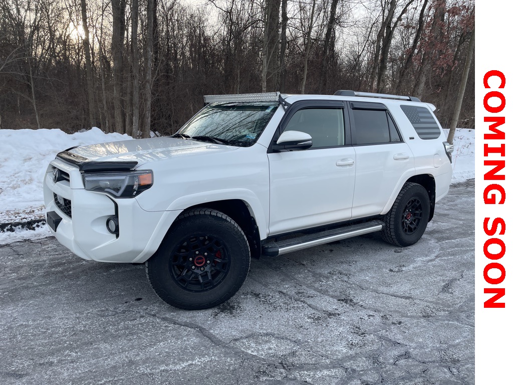 2020 Toyota 4Runner SR5 Premium's photo