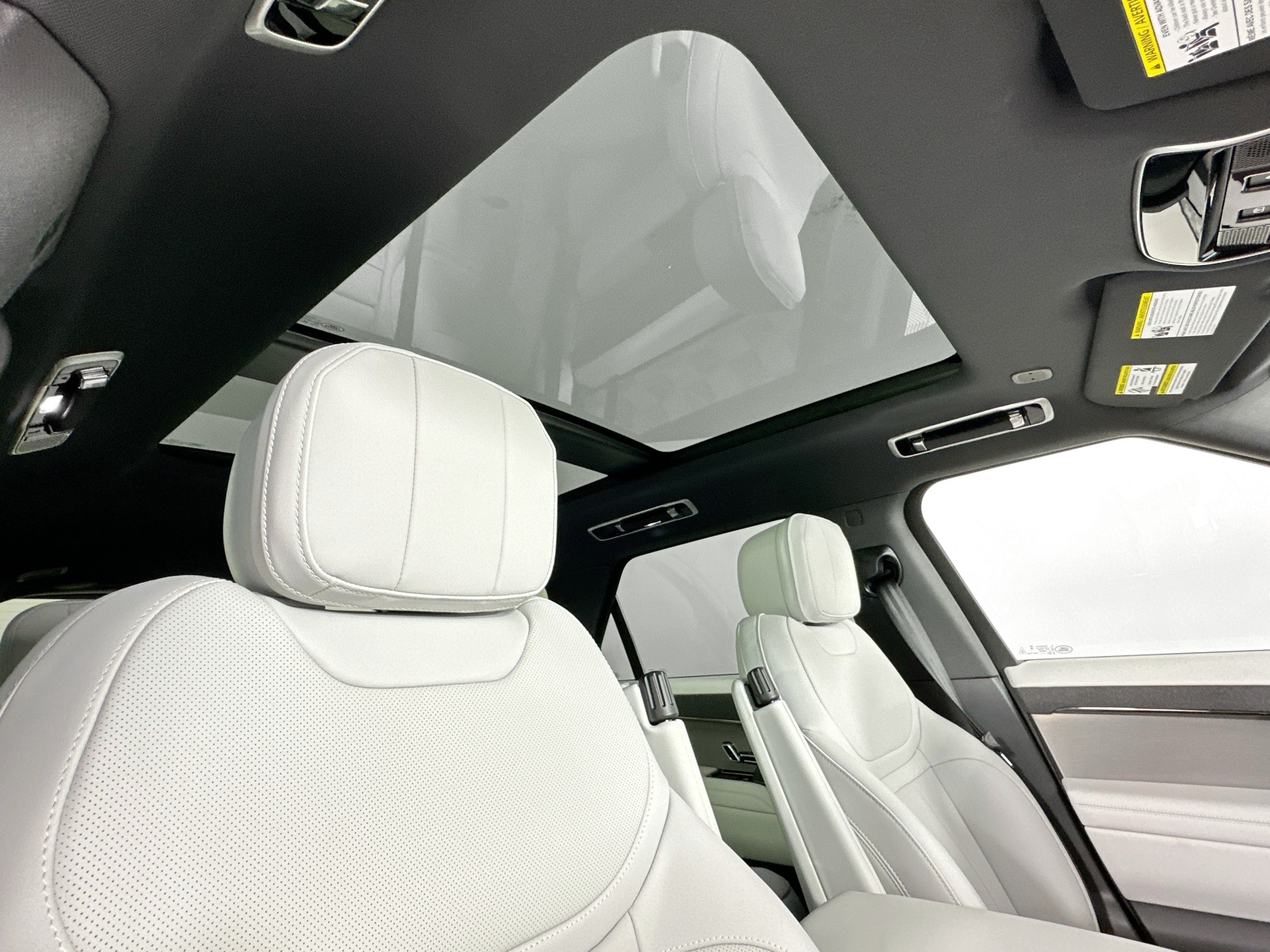 new 2026 Land Rover Range Rover Sport car, priced at $89,830