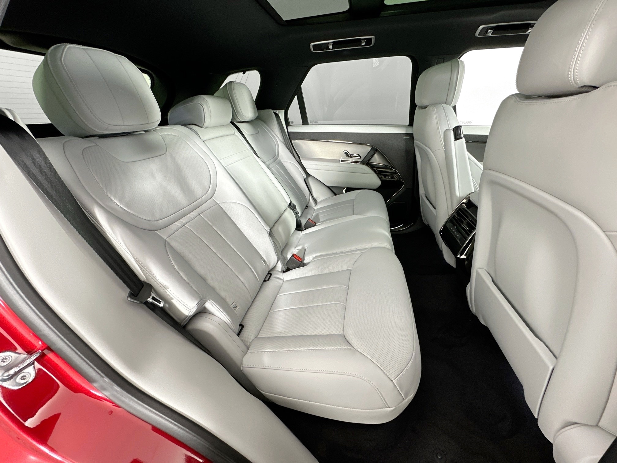 new 2026 Land Rover Range Rover Sport car, priced at $89,830