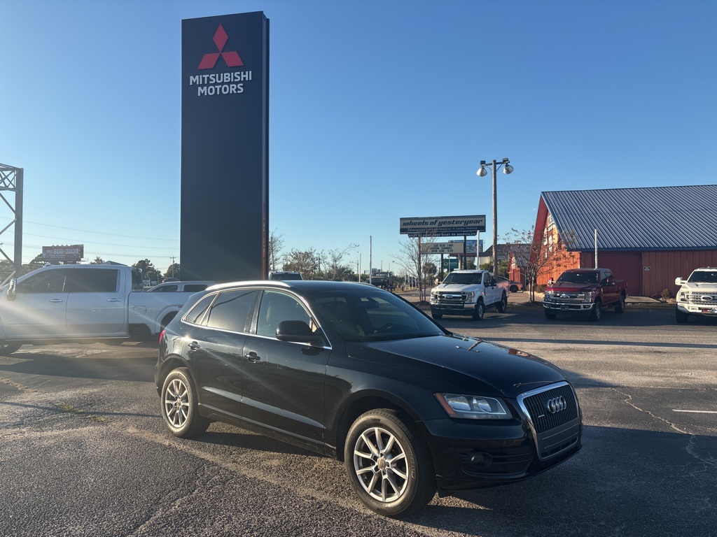 2011 Audi Q5 2.0T Premium – V3941