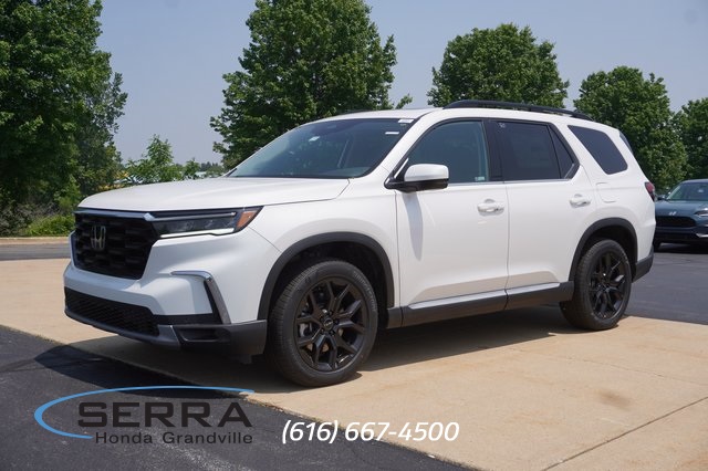 2025 Honda Pilot Touring's photo