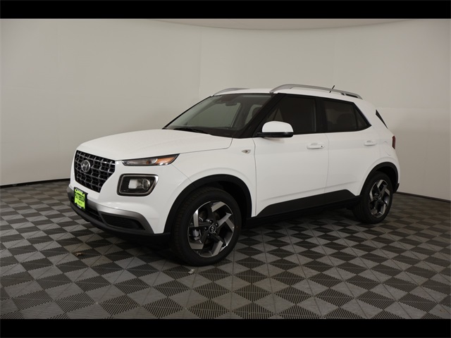 2026 Hyundai Venue SEL's photo