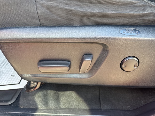 2016 Toyota Tundra SR5 photo 17