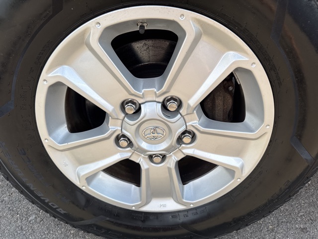 2016 Toyota Tundra SR5 photo 19