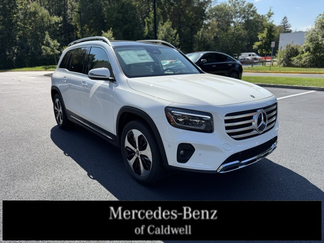2025 Mercedes-Benz GLB Base's photo