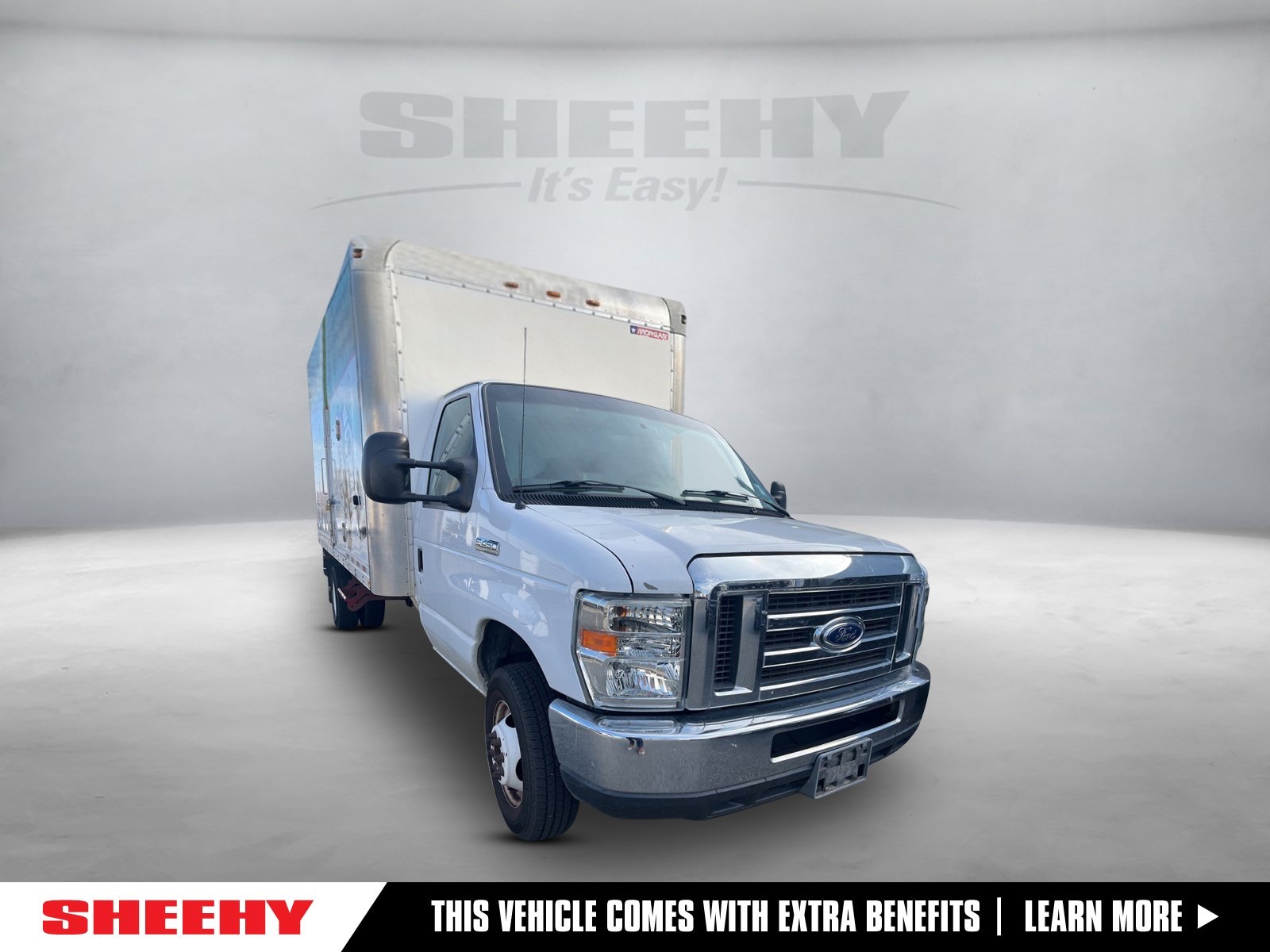 2016 Ford E-Series Cutaway Base's photo