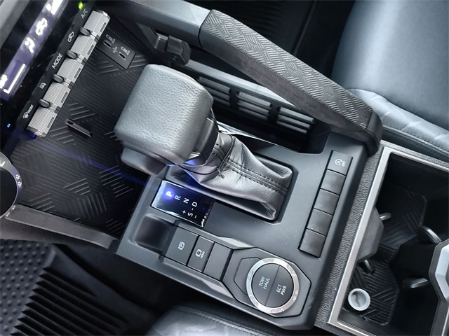 2025 Toyota Tacoma SR5 Double Cab photo 22