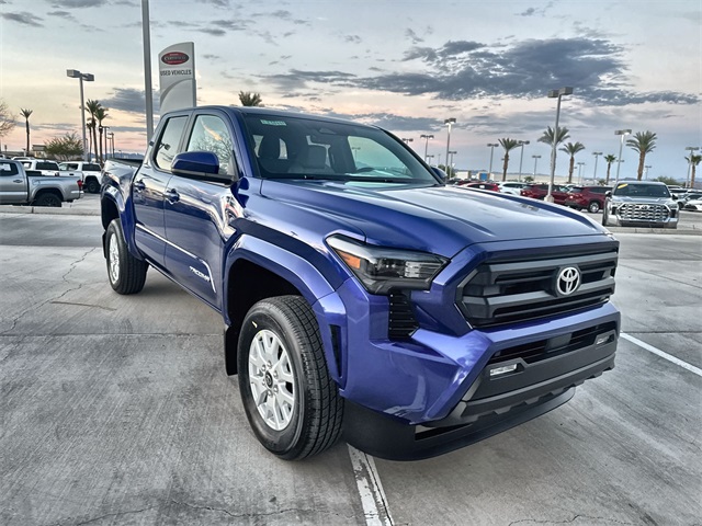 2025 Toyota Tacoma SR5 Double Cab photo 3