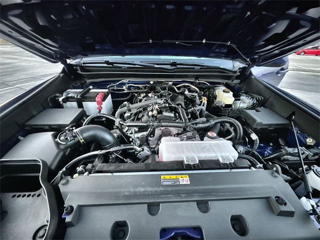 2025 Toyota Tacoma SR5 Double Cab photo 31