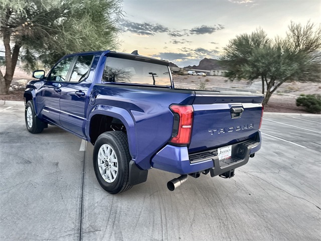 2025 Toyota Tacoma SR5 Double Cab photo 7
