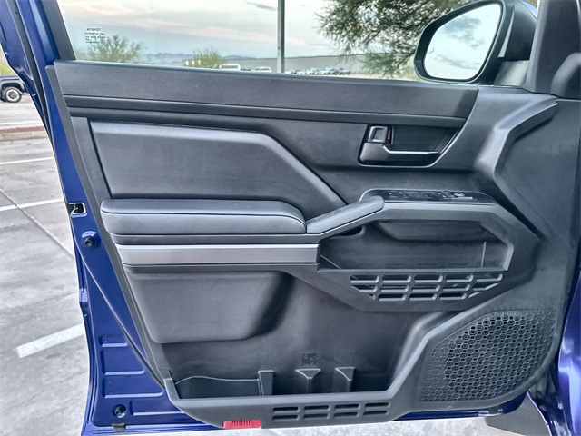 2025 Toyota Tacoma SR5 Double Cab photo 9