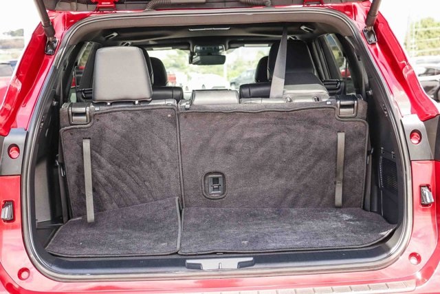 used 2024 Toyota Highlander car, priced at $41,492