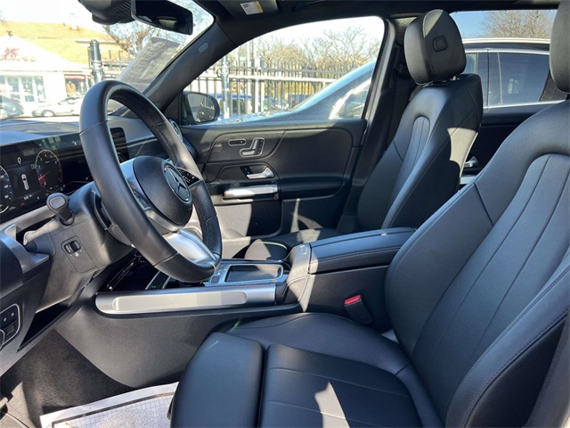 used 2025 Mercedes-Benz GLB car, priced at $51,384