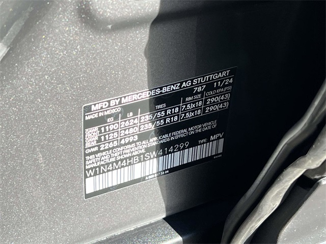 used 2025 Mercedes-Benz GLB car, priced at $51,384