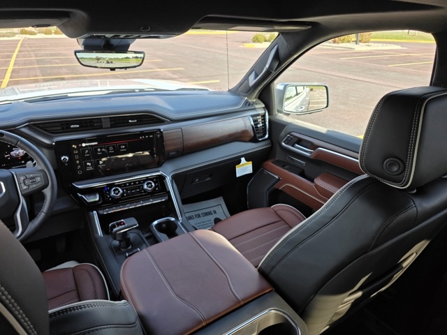 2026 GMC Sierra 1500 Crew Cab, Short Bed, Denali Ultimate, 4WD