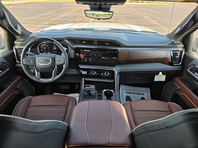 2026 GMC Sierra 1500 Crew Cab, Short Bed, Denali Ultimate, 4WD