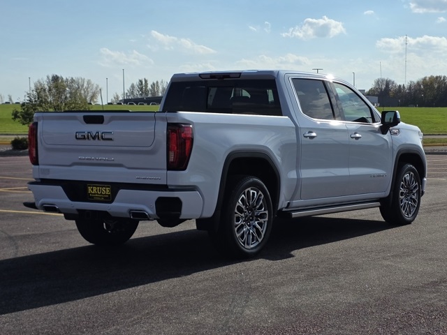 2026 GMC Sierra 1500 Crew Cab, Short Bed, Denali Ultimate, 4WD