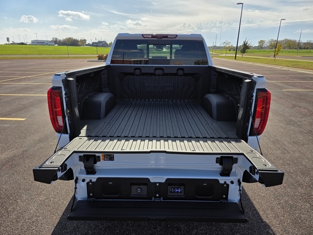 2026 GMC Sierra 1500 Crew Cab, Short Bed, Denali Ultimate, 4WD