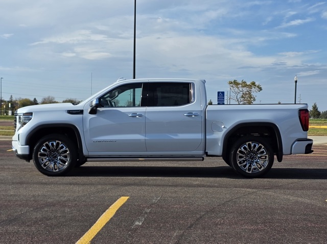 2026 GMC Sierra 1500 Crew Cab, Short Bed, Denali Ultimate, 4WD