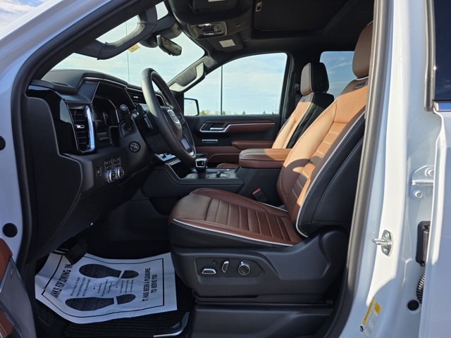 2026 GMC Sierra 1500 Crew Cab, Short Bed, Denali Ultimate, 4WD