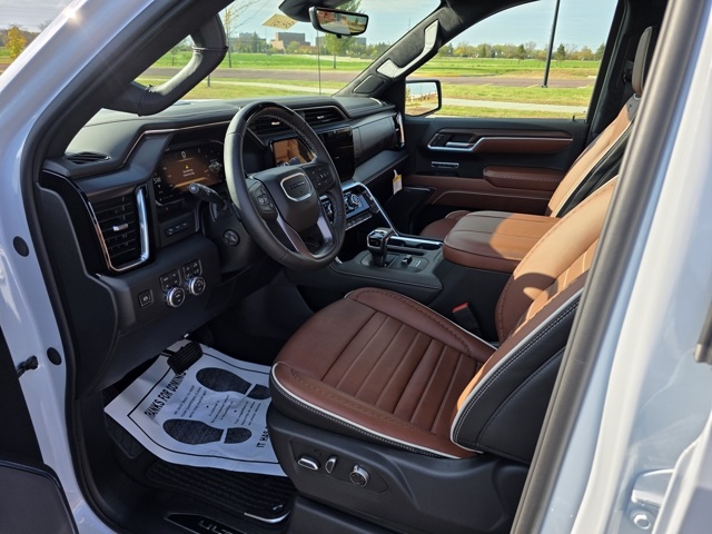 2026 GMC Sierra 1500 Crew Cab, Short Bed, Denali Ultimate, 4WD