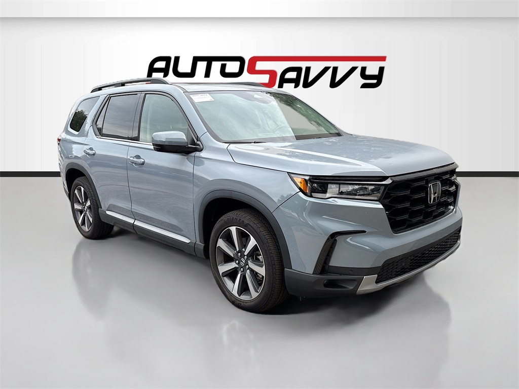 2024 Honda Pilot Touring's photo