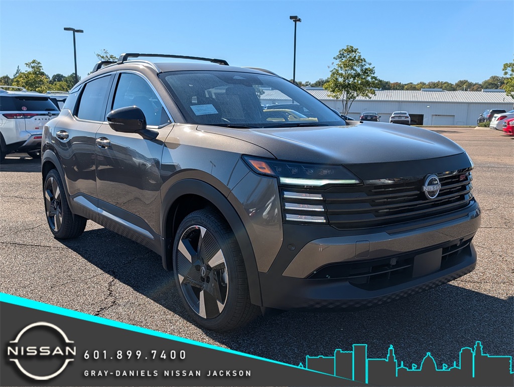2026 Nissan KICKS SR AWD's photo