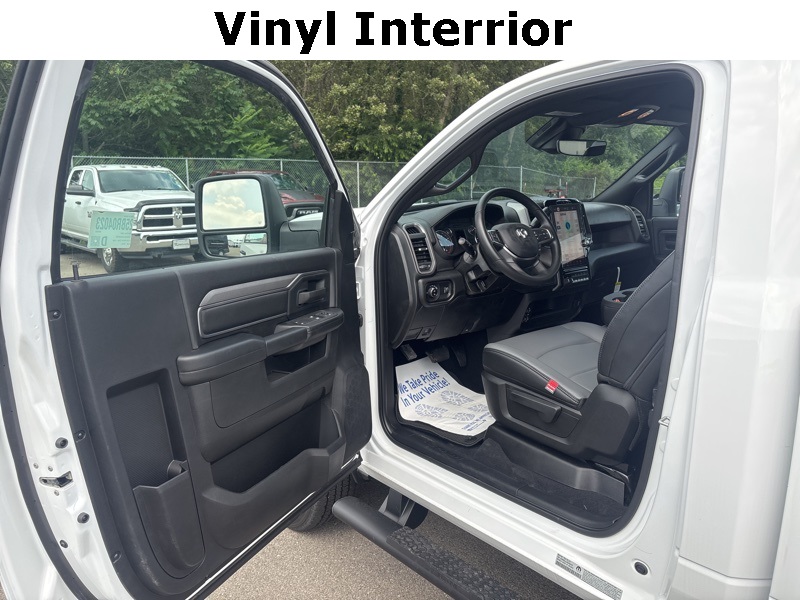 2025 Ram 2500 Tradesman photo 10