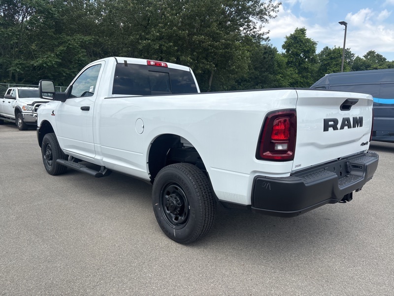 2025 Ram 2500 Tradesman photo 5