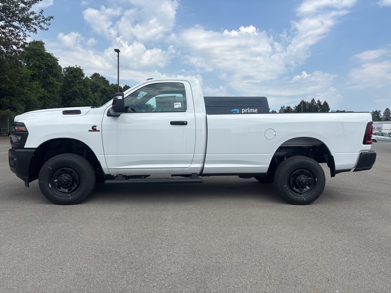 2025 Ram 2500 Tradesman photo 6